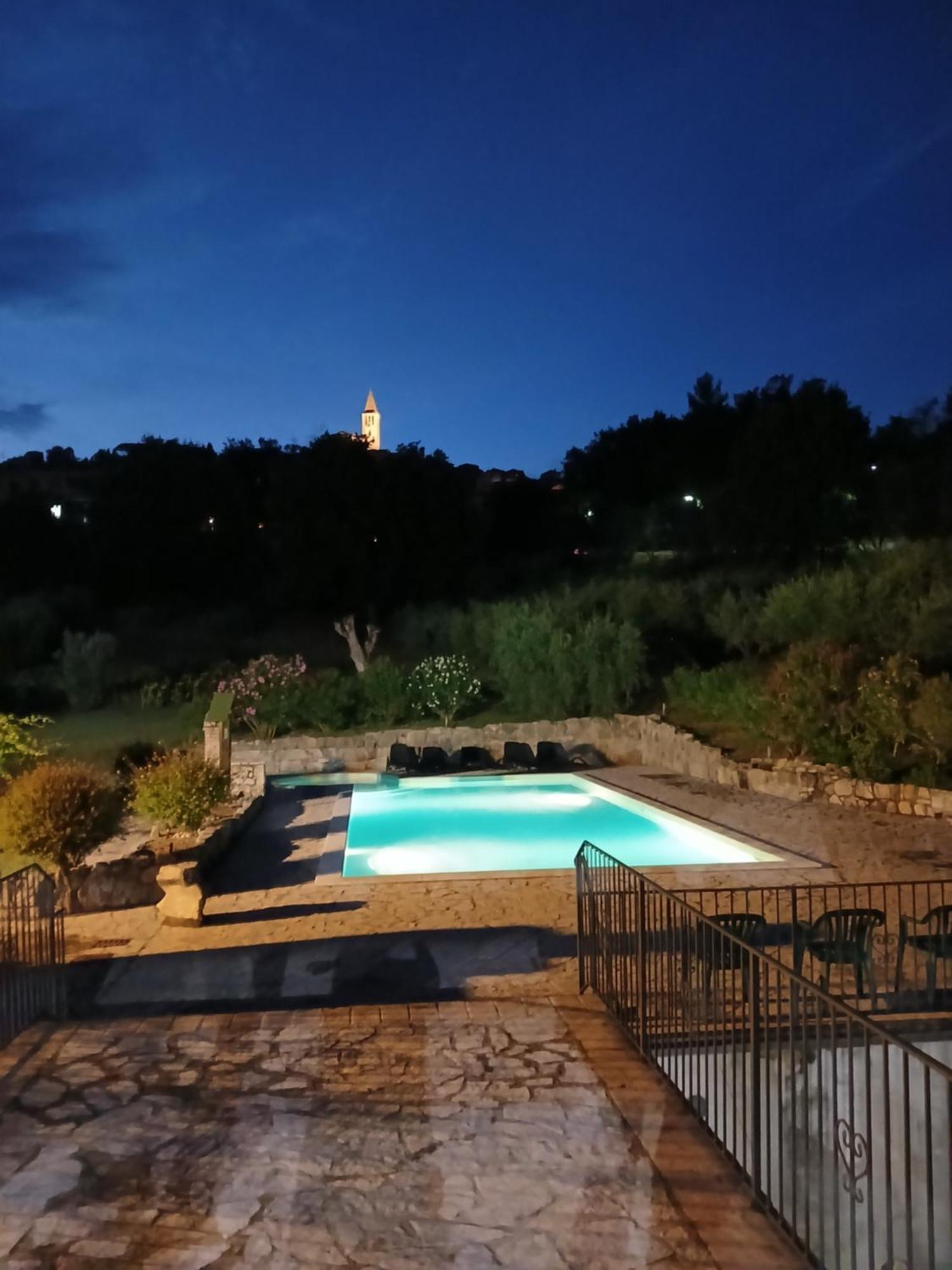 Agriturismo Camera Rosa Todi Dış mekan fotoğraf